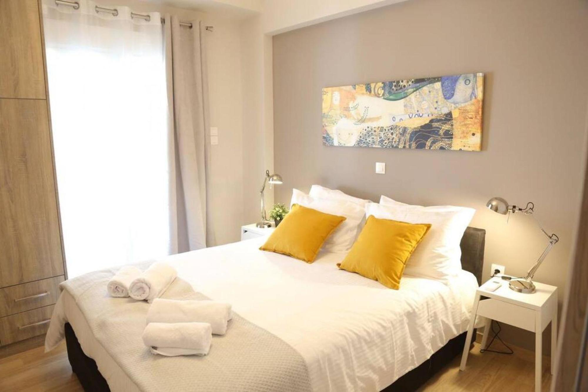 Апартаменты Penthouse Lux Flat With 2 Bd Next To Larissis Афины Экстерьер фото