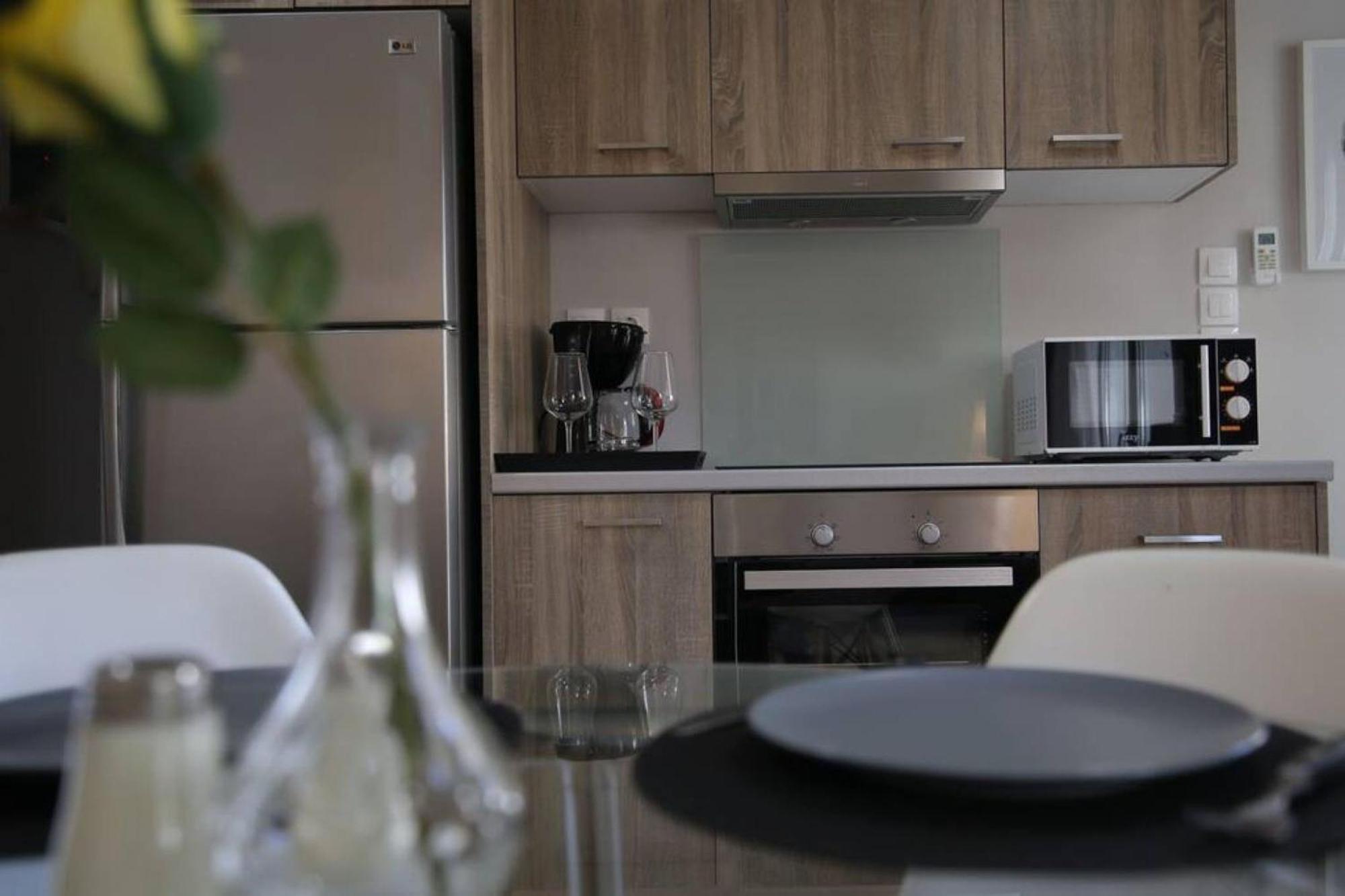 Апартаменты Penthouse Lux Flat With 2 Bd Next To Larissis Афины Экстерьер фото