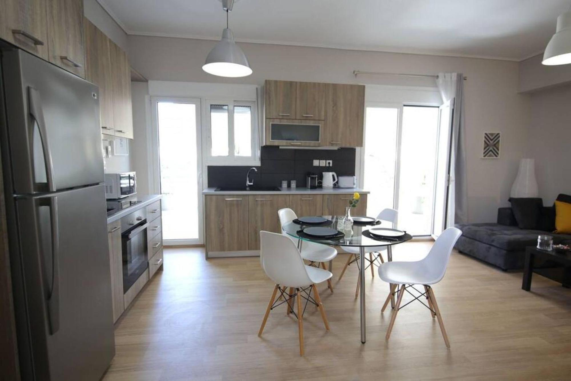 Апартаменты Penthouse Lux Flat With 2 Bd Next To Larissis Афины Экстерьер фото